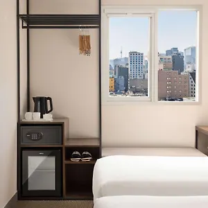 Ibis Ambassador Insadong-newly Renovated In 2025 *** Seúl